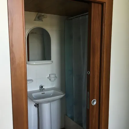 Apartment Ein-zimmer-wohnung Smeralda In Lido *
