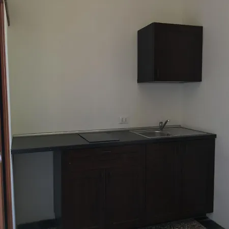 Apartment Ein-zimmer-wohnung Smeralda In Lido *